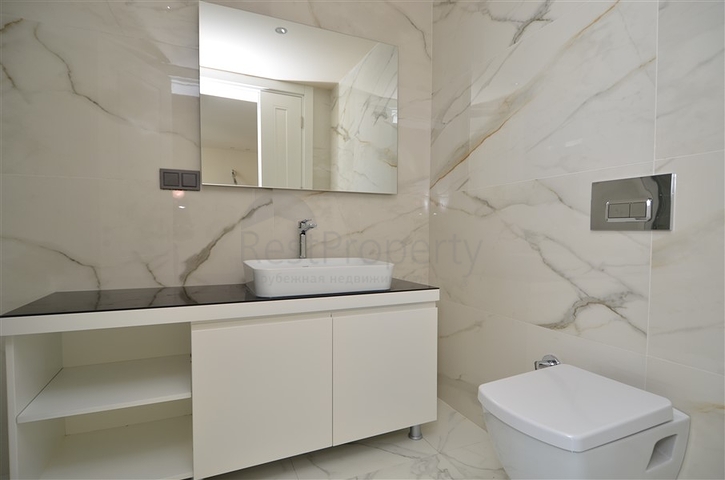 Просторный пентхаус с видом на море в районе Махмутлар