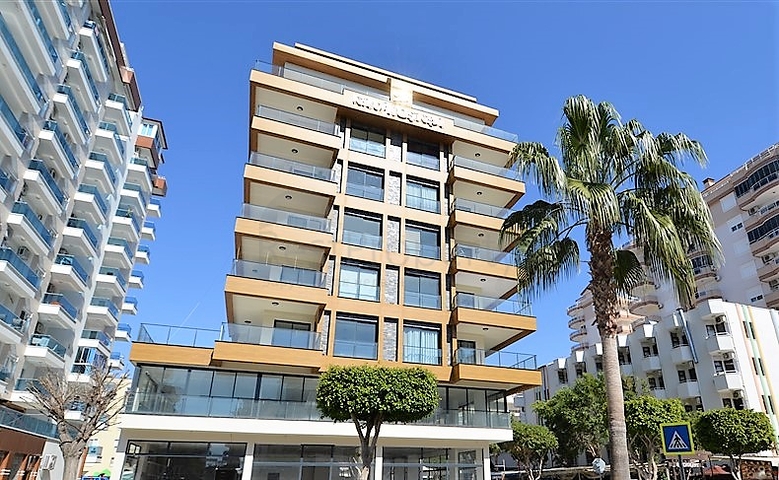 Просторный пентхаус с видом на море в районе Махмутлар