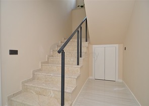 Просторный пентхаус с видом на море в районе Махмутлар