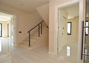 Просторный пентхаус с видом на море в районе Махмутлар