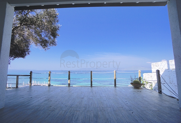 Вилла на побережье Эгейского моря в городе Бодрум