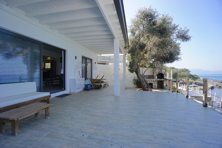 Вилла на побережье Эгейского моря в городе Бодрум