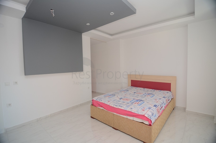 Меблированный пентхаус с тремя спальнями в Махмутларе