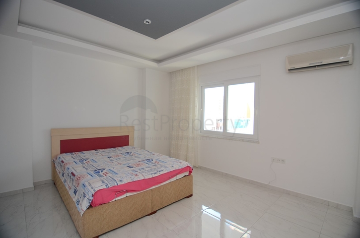 Меблированный пентхаус с тремя спальнями в Махмутларе