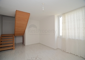 Меблированный пентхаус с тремя спальнями в Махмутларе