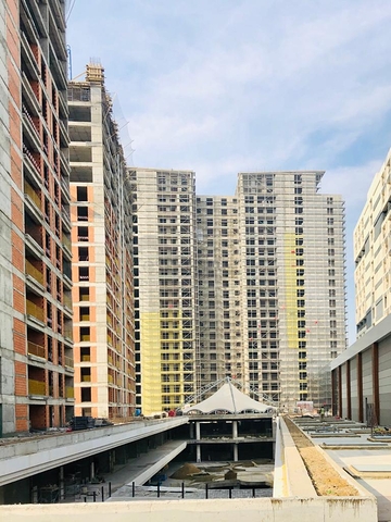 Апартаменты с видом на море рядом с транспортным узлом