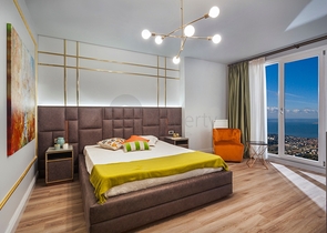 Апартаменты с видом на море рядом с транспортным узлом