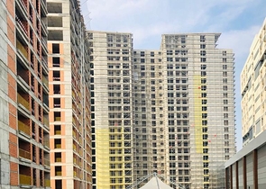 Апартаменты с видом на море рядом с транспортным узлом