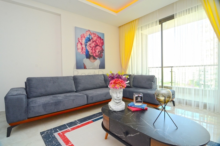 Двухкомнатная квартира в новом комплексе Махмутлара