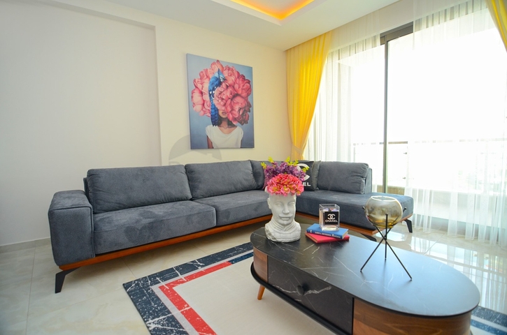 Двухкомнатная квартира в новом комплексе Махмутлара