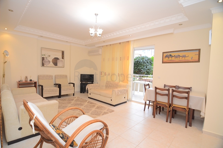 Меблированная квартира с двумя спальными комнатами