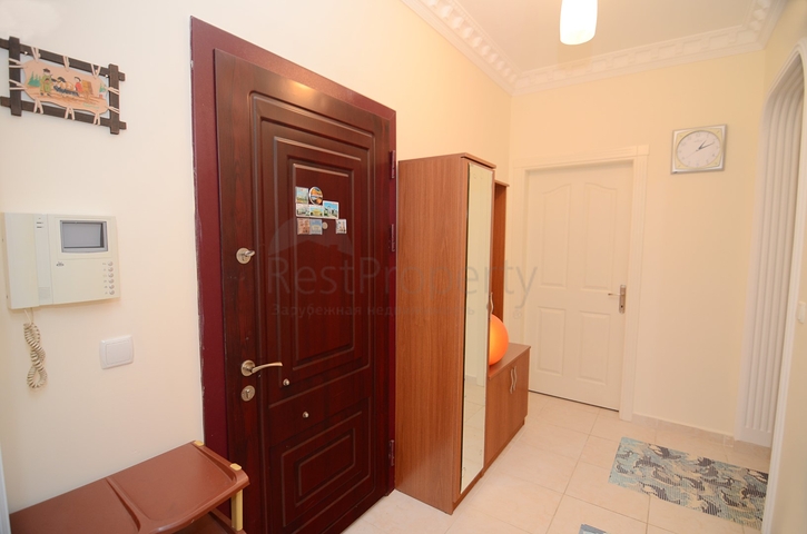 Меблированная квартира с двумя спальными комнатами