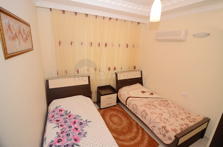 Меблированная квартира с двумя спальными комнатами