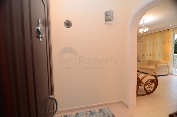 Меблированная квартира с двумя спальными комнатами