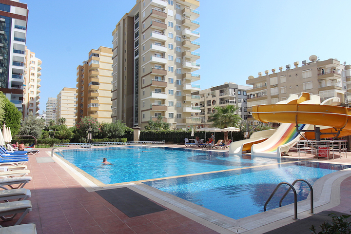 Меблированная квартира с двумя спальными комнатами