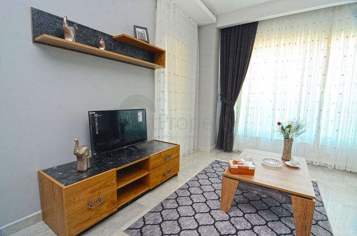 Двухкомнатная квартира с мебелью в новом комплексе Махмутлара