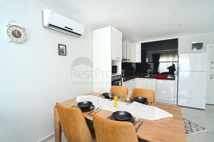 Двухкомнатная квартира с мебелью в новом комплексе Махмутлара