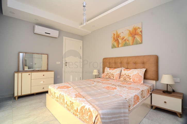 Двухкомнатная квартира с мебелью в новом комплексе Махмутлара