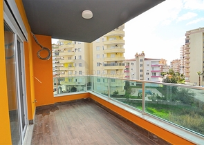 Двухкомнатная квартира с мебелью в новом комплексе Махмутлара