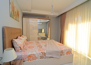 Двухкомнатная квартира с мебелью в новом комплексе Махмутлара