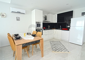 Двухкомнатная квартира с мебелью в новом комплексе Махмутлара