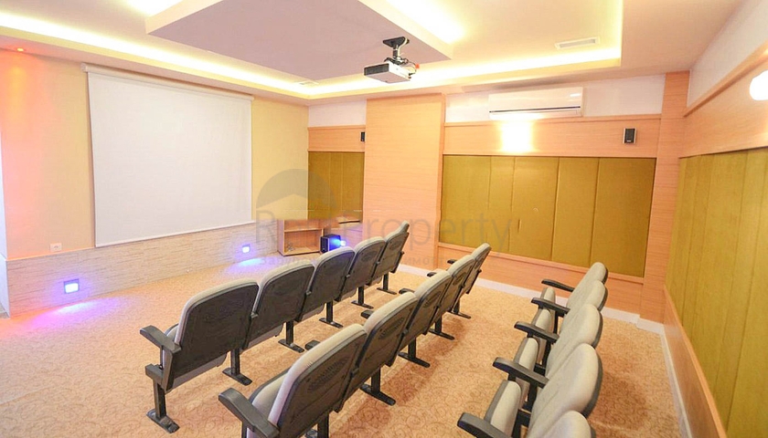 Меблированная квартира с одной спальней в районе Оба