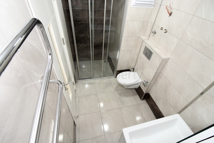 Меблированная квартира с одной спальней в районе Оба