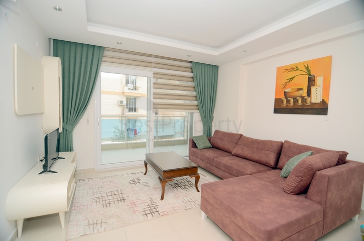 Меблированная квартира с одной спальней в районе Оба