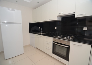 Меблированная квартира с одной спальней в районе Оба