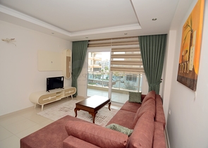 Меблированная квартира с одной спальней в районе Оба