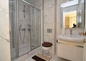 Меблированный пентхаус с видом на море в Махмутларе