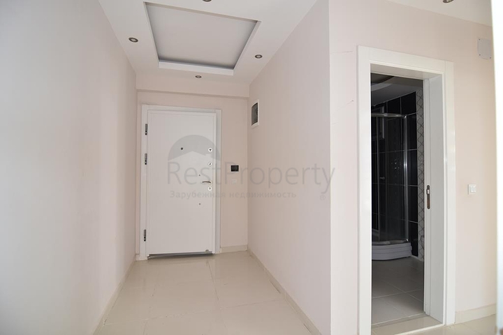 Трехкомнатная квартира в благоустроенном комплексе Махмутлара