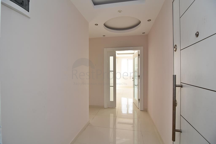 Трехкомнатная квартира в благоустроенном комплексе Махмутлара