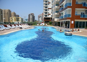 Квартира с одной спальной комнатой в районе Махмутлар