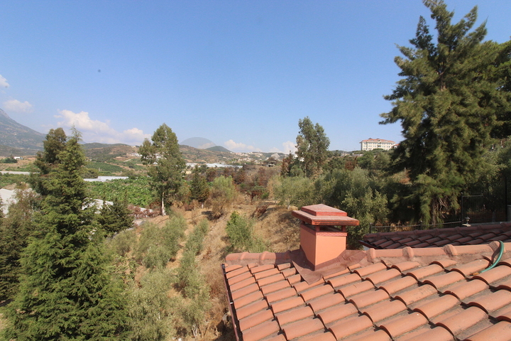 Двухэтажная вилла с мебелью в районе Каргыджак