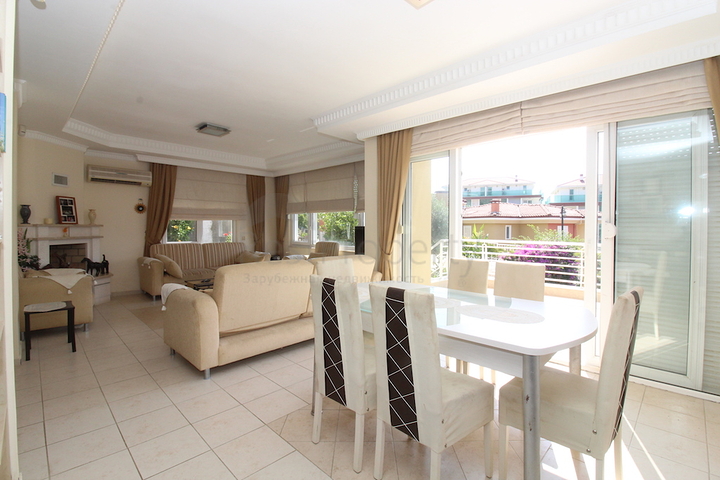 Двухэтажная вилла с мебелью в районе Каргыджак