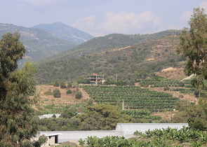 Двухэтажная вилла с мебелью в районе Каргыджак