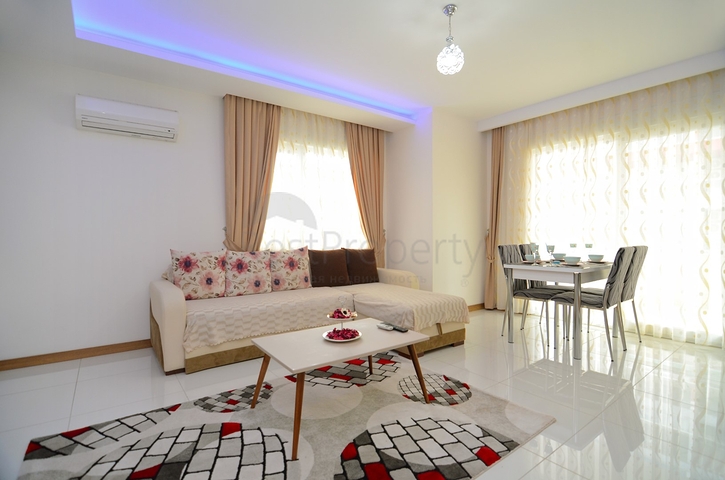 Меблированная квартира с одной спальней в Махмутларе