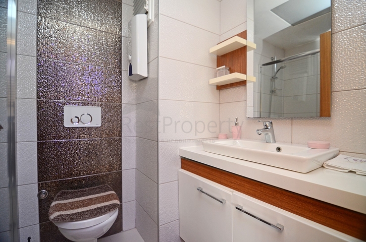 Меблированная квартира с одной спальней в Махмутларе