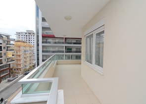 Меблированная квартира с одной спальней в Махмутларе