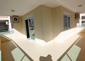 Меблированная квартира с одной спальней в Махмутларе