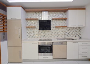 Меблированная квартира с одной спальней в Махмутларе