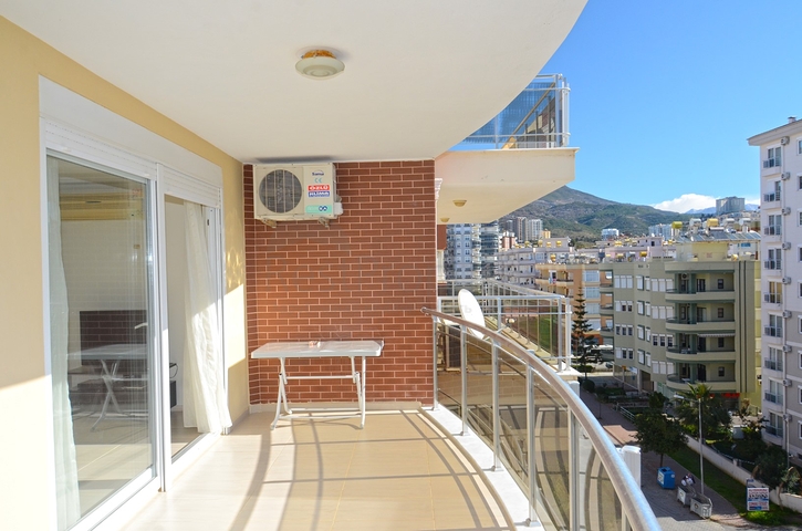 Квартира с двумя спальнями по привлекательной цене в Махмутларе