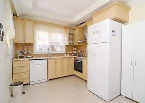 Квартира с двумя спальнями по привлекательной цене в Махмутларе