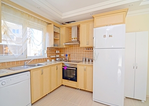 Квартира с двумя спальнями по привлекательной цене в Махмутларе