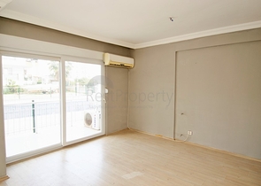 Двухкомнатная квартира по доступной цене в районе Коньяалты 