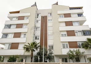 Двухкомнатная квартира по доступной цене в районе Коньяалты 