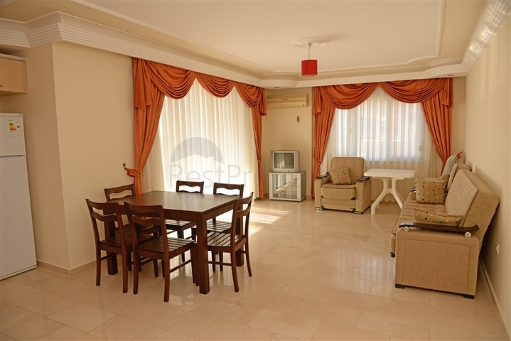 Меблированная квартира с двумя спальнями в Махмутларе