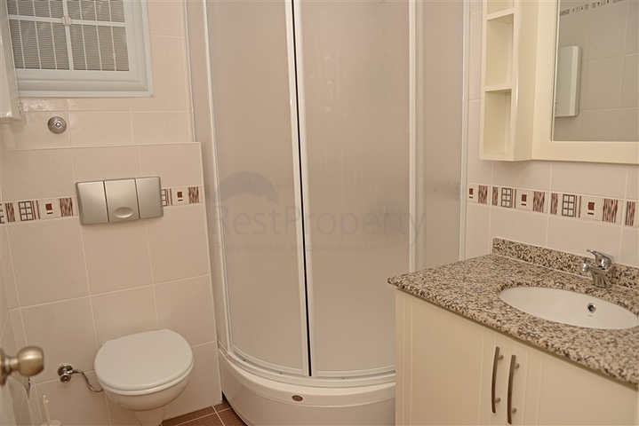 Меблированная квартира с двумя спальнями в Махмутларе