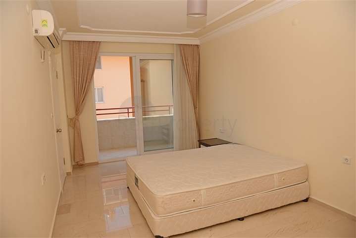 Меблированная квартира с двумя спальнями в Махмутларе